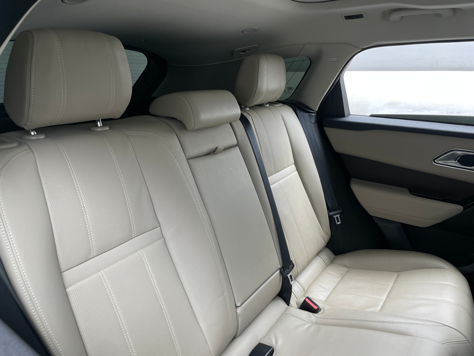 Thumbnail: 2021 Land Rover Range Rover Velar - 5