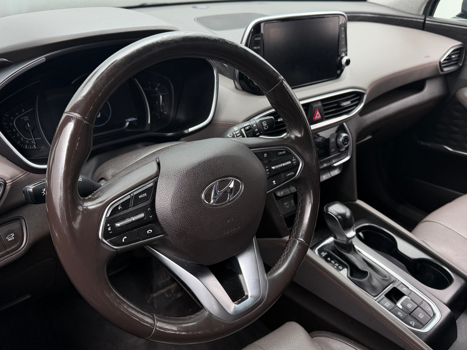 Thumbnail: 2019 Hyundai Santa Fe - 4