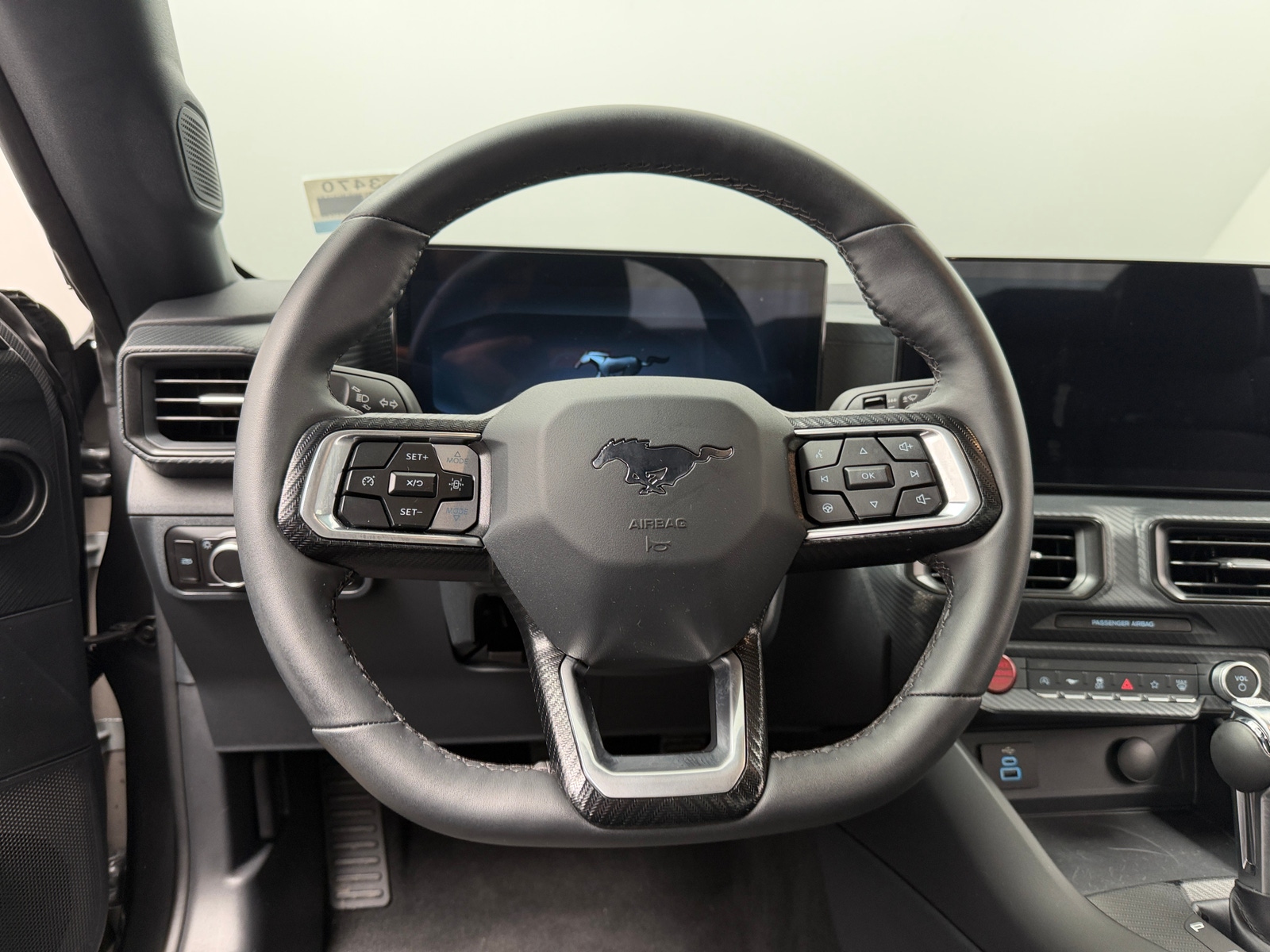 Thumbnail: 2025 Ford Mustang - 4