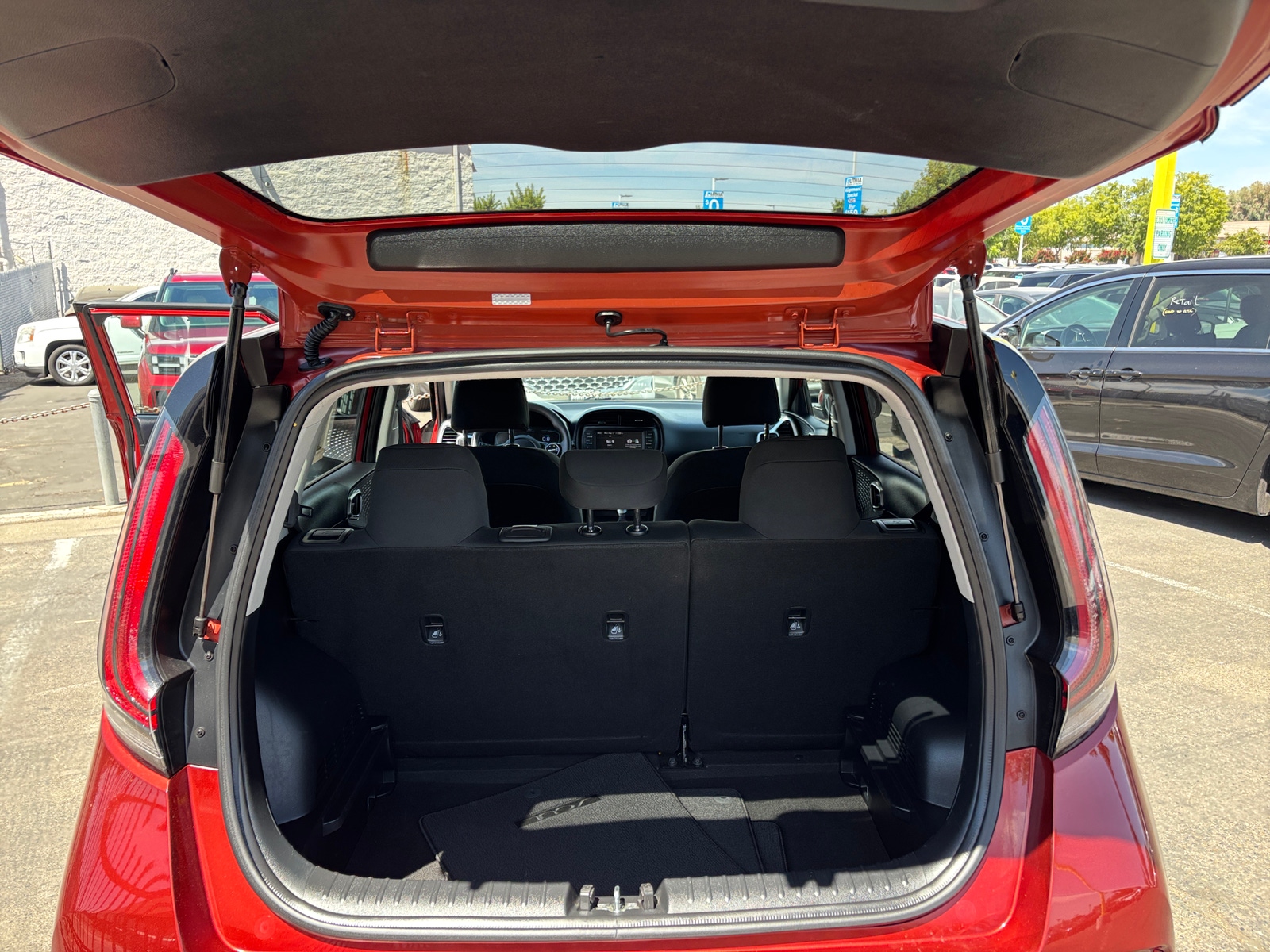 Thumbnail: 2025 Kia Soul - 6
