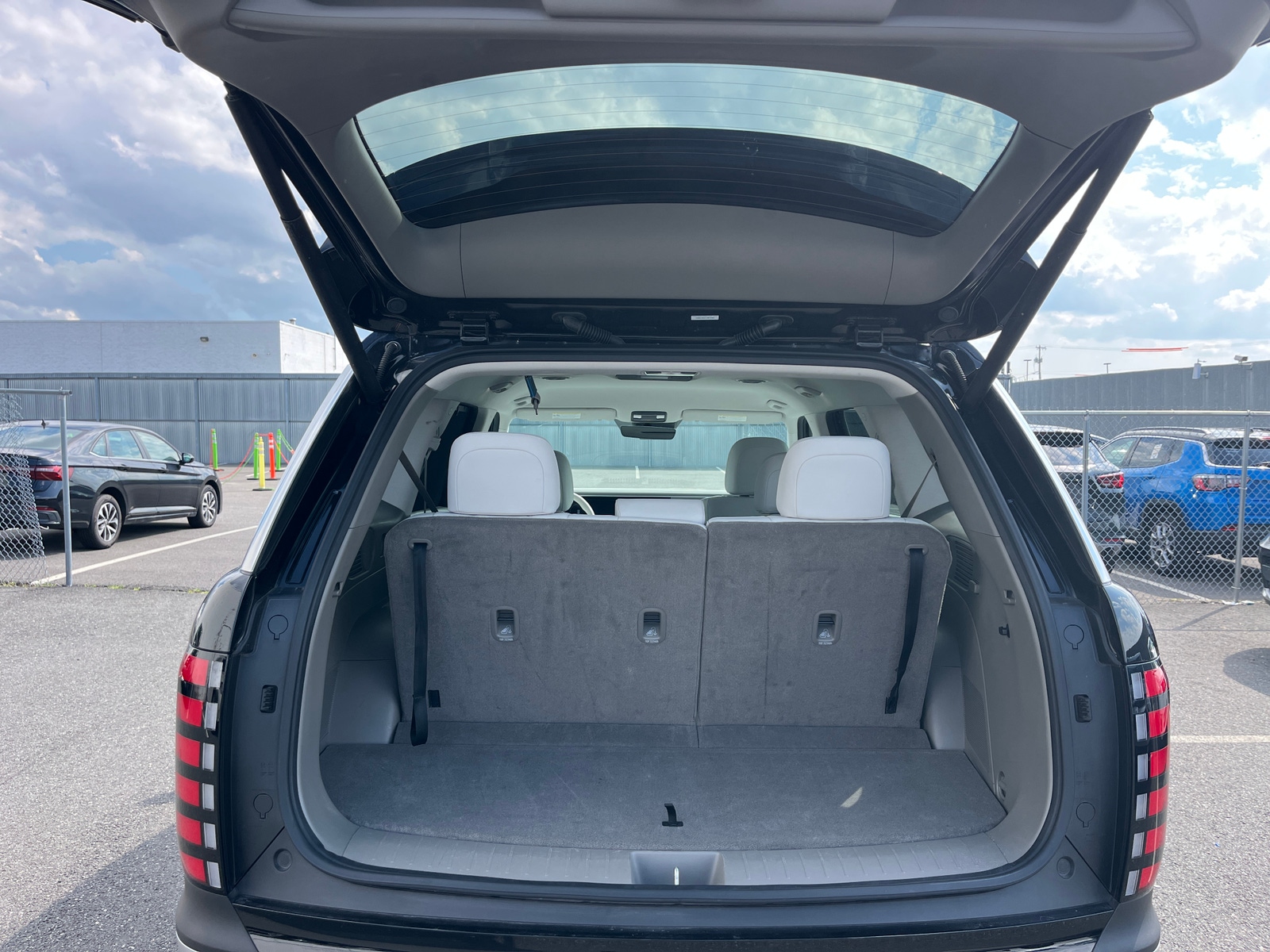 Thumbnail: 2026 Hyundai Palisade - 7