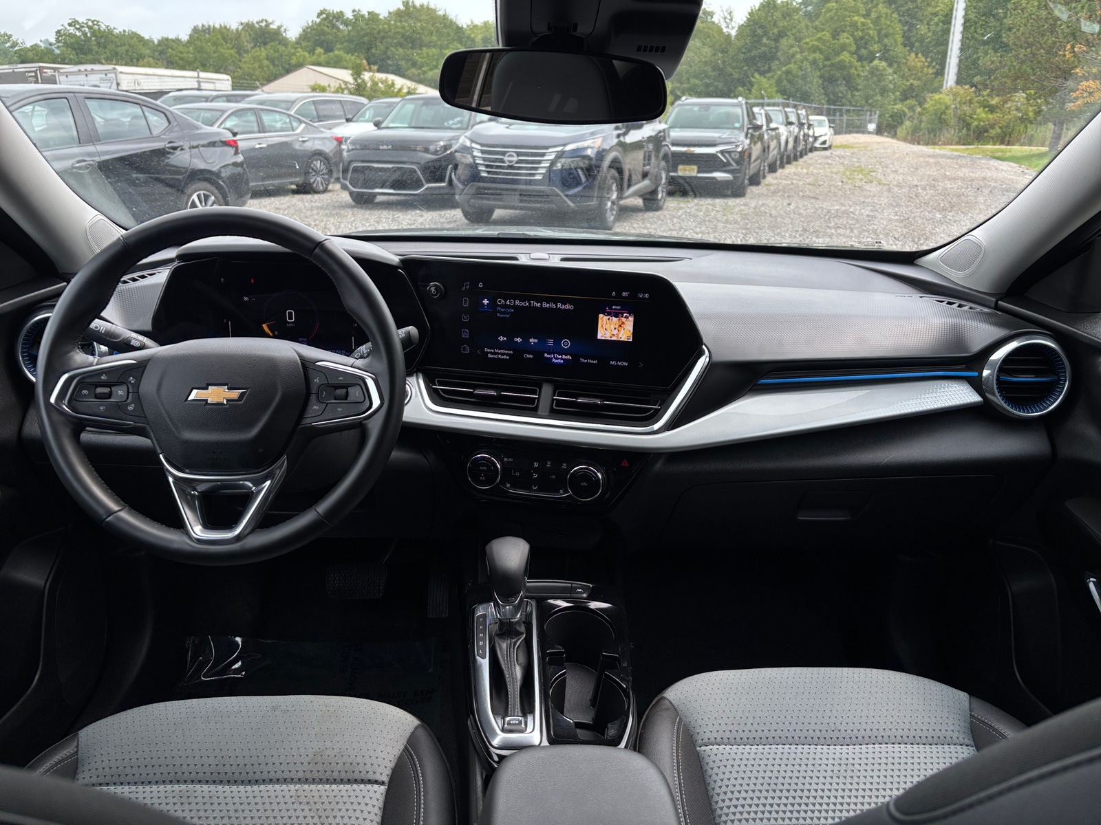 Thumbnail: 2025 Chevrolet Trax - 3