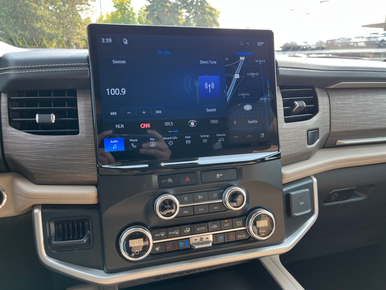 Thumbnail: 2024 Ford Expedition MAX - 4