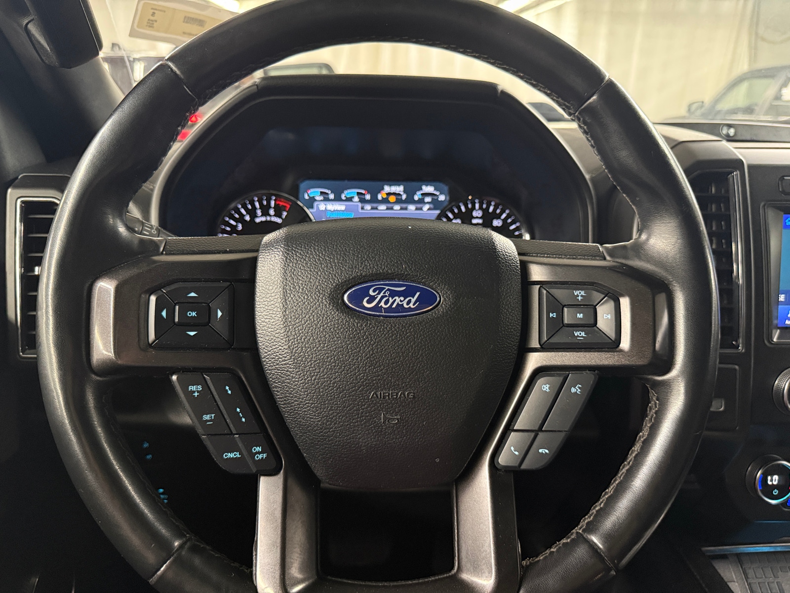 Thumbnail: 2021 Ford Expedition - 4