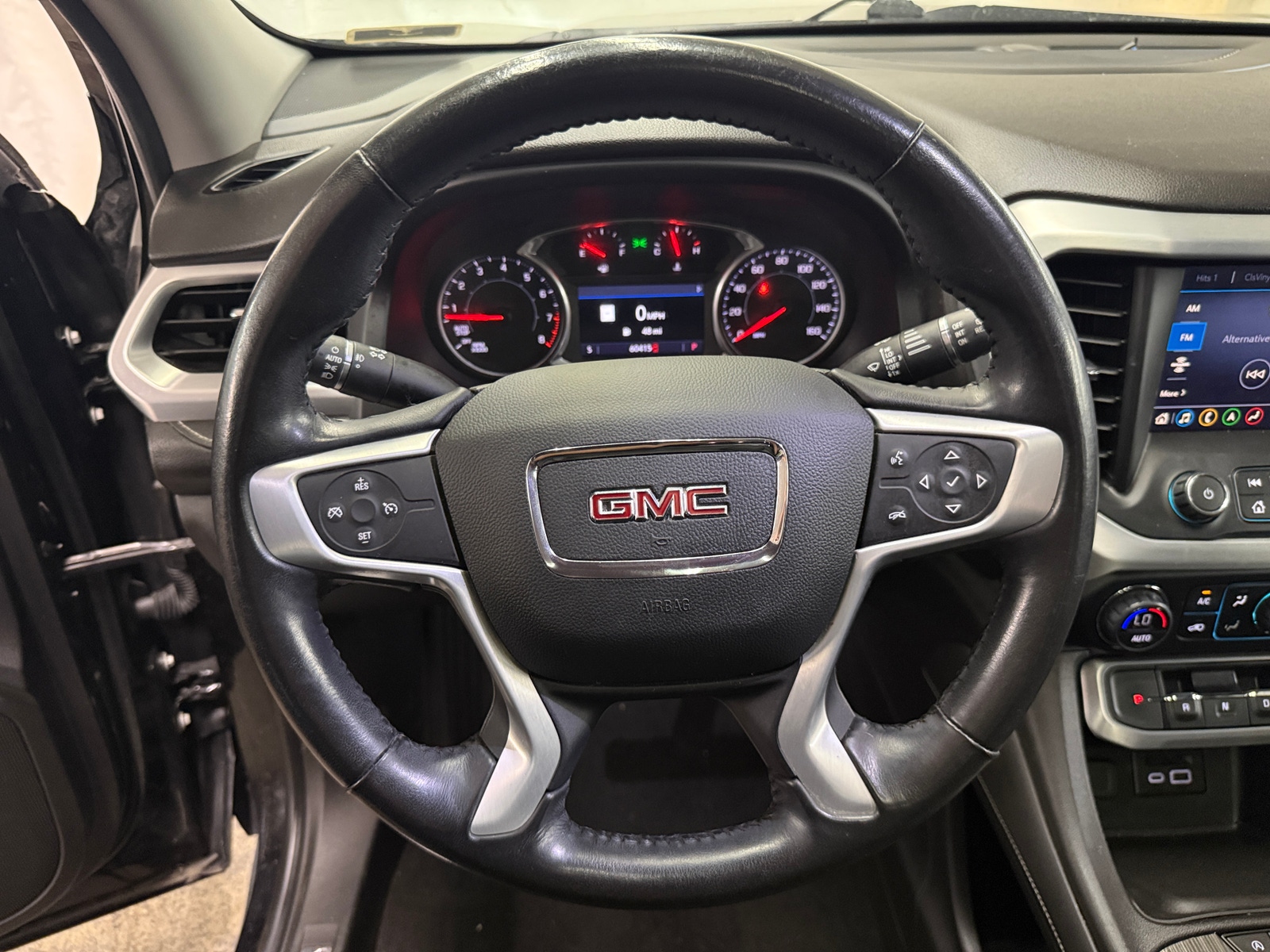 Thumbnail: 2020 GMC Acadia - 4
