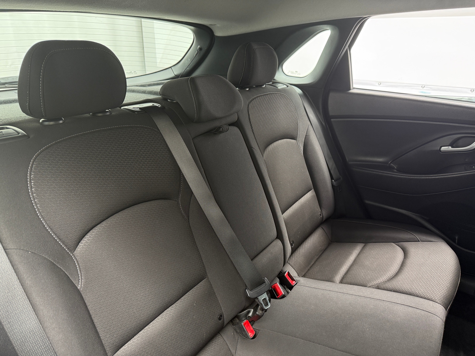 Thumbnail: 2019 Hyundai Elantra - 6