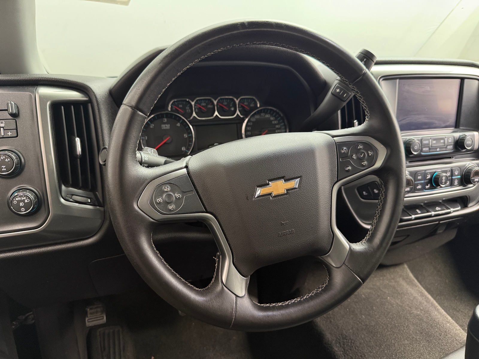Thumbnail: 2016 Chevrolet Silverado 1500 - 5