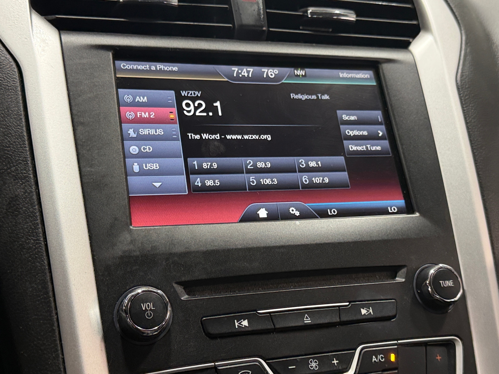 Thumbnail: 2016 Ford Fusion - 4