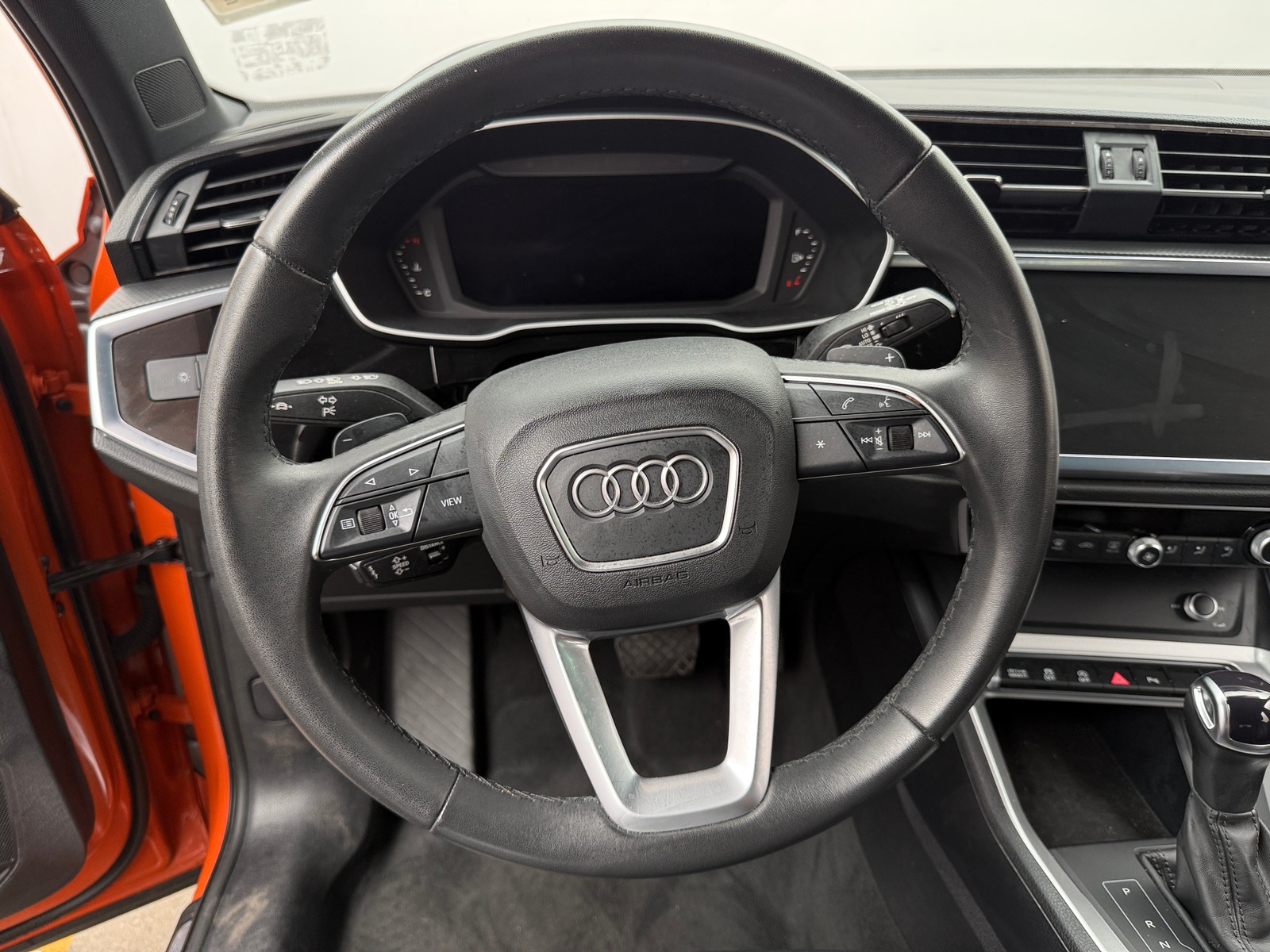 Thumbnail: 2025 Audi Q3 - 4