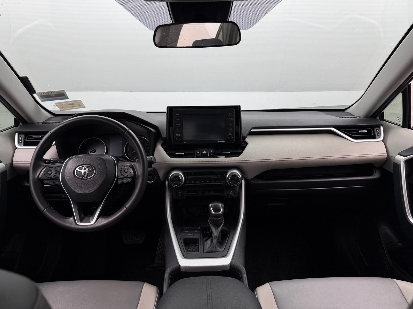 Thumbnail: 2021 Toyota RAV4 - 2