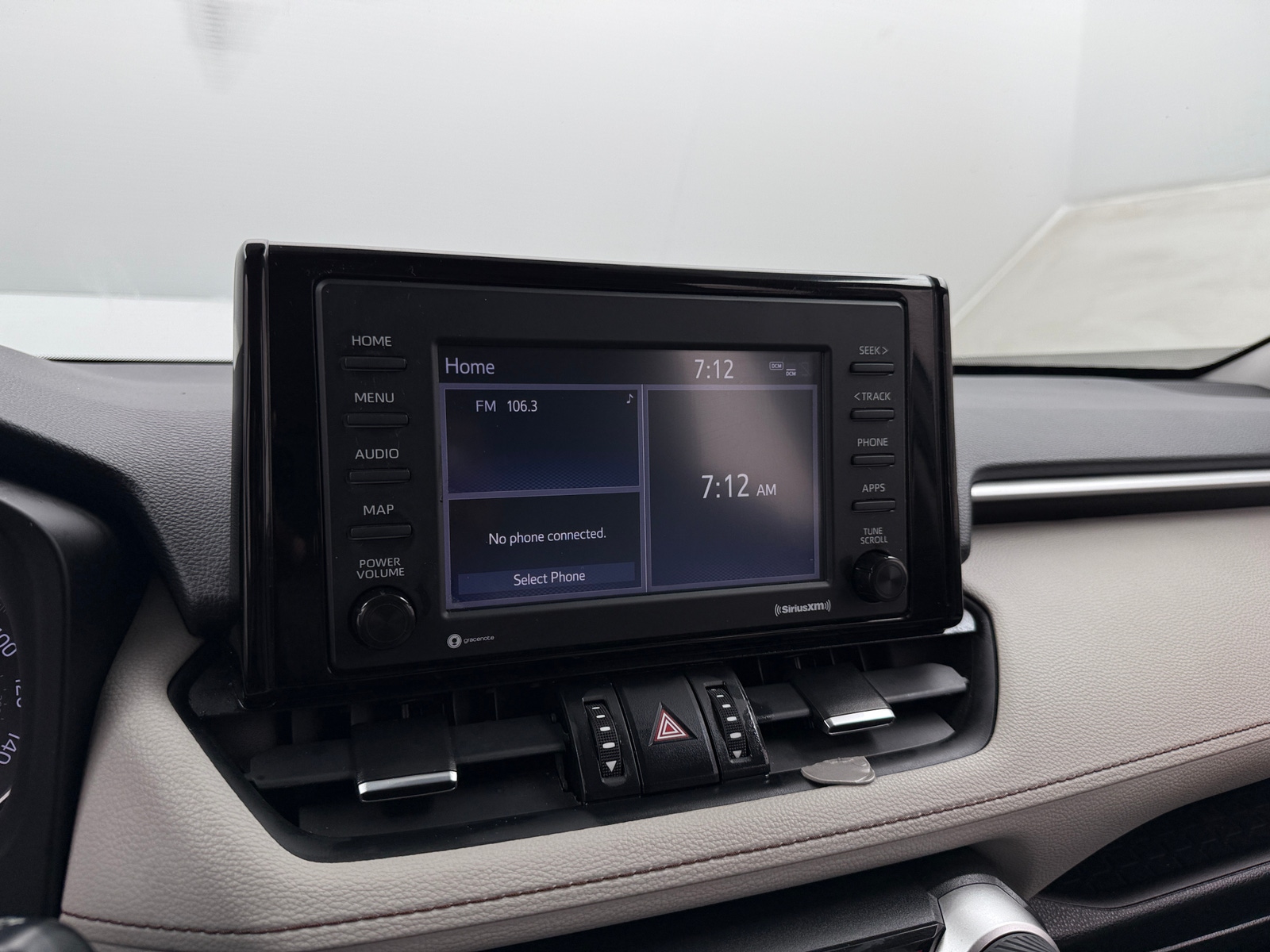 Thumbnail: 2021 Toyota RAV4 - 3