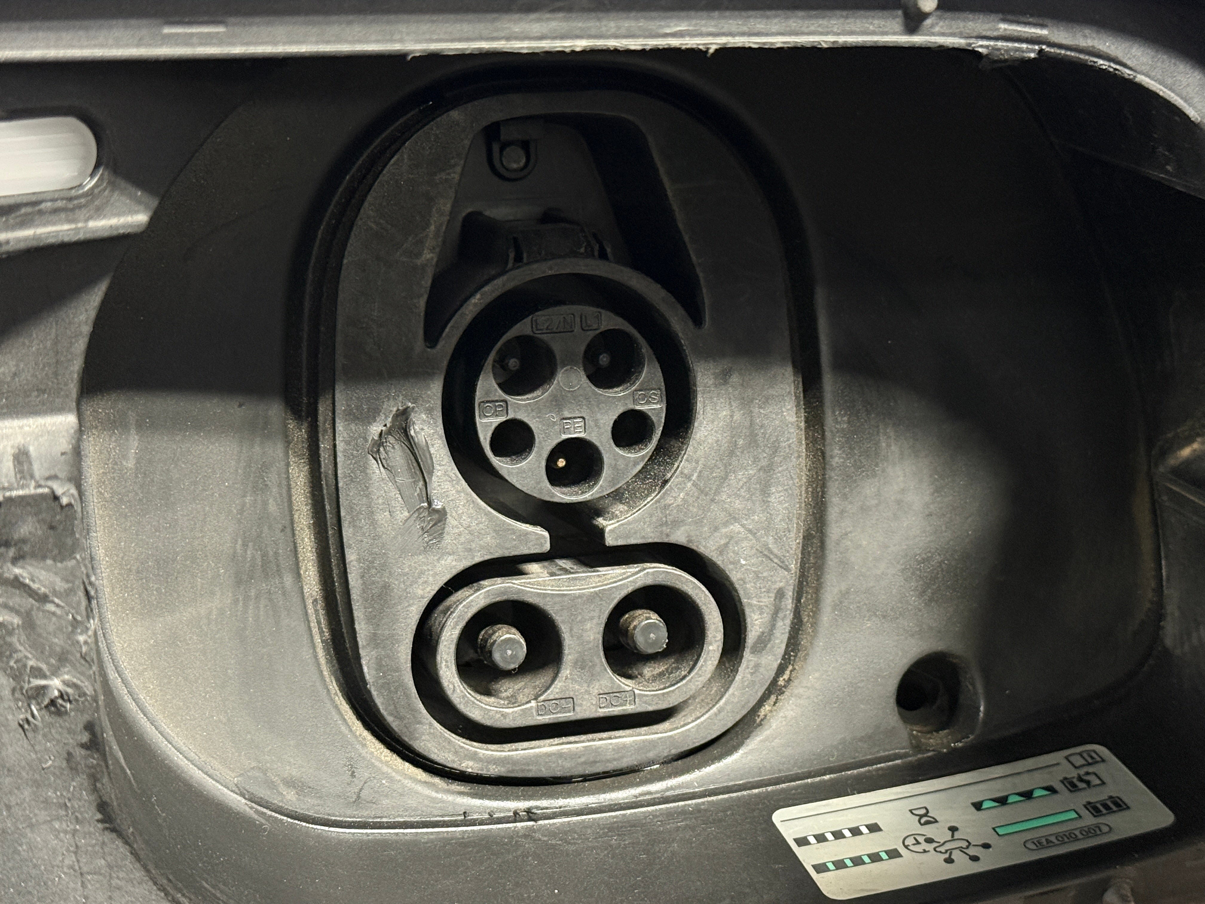 Used 2021 Volkswagen ID.4 PRO S with VIN WVGKMPE22MP063724 for sale in Auburn, WA