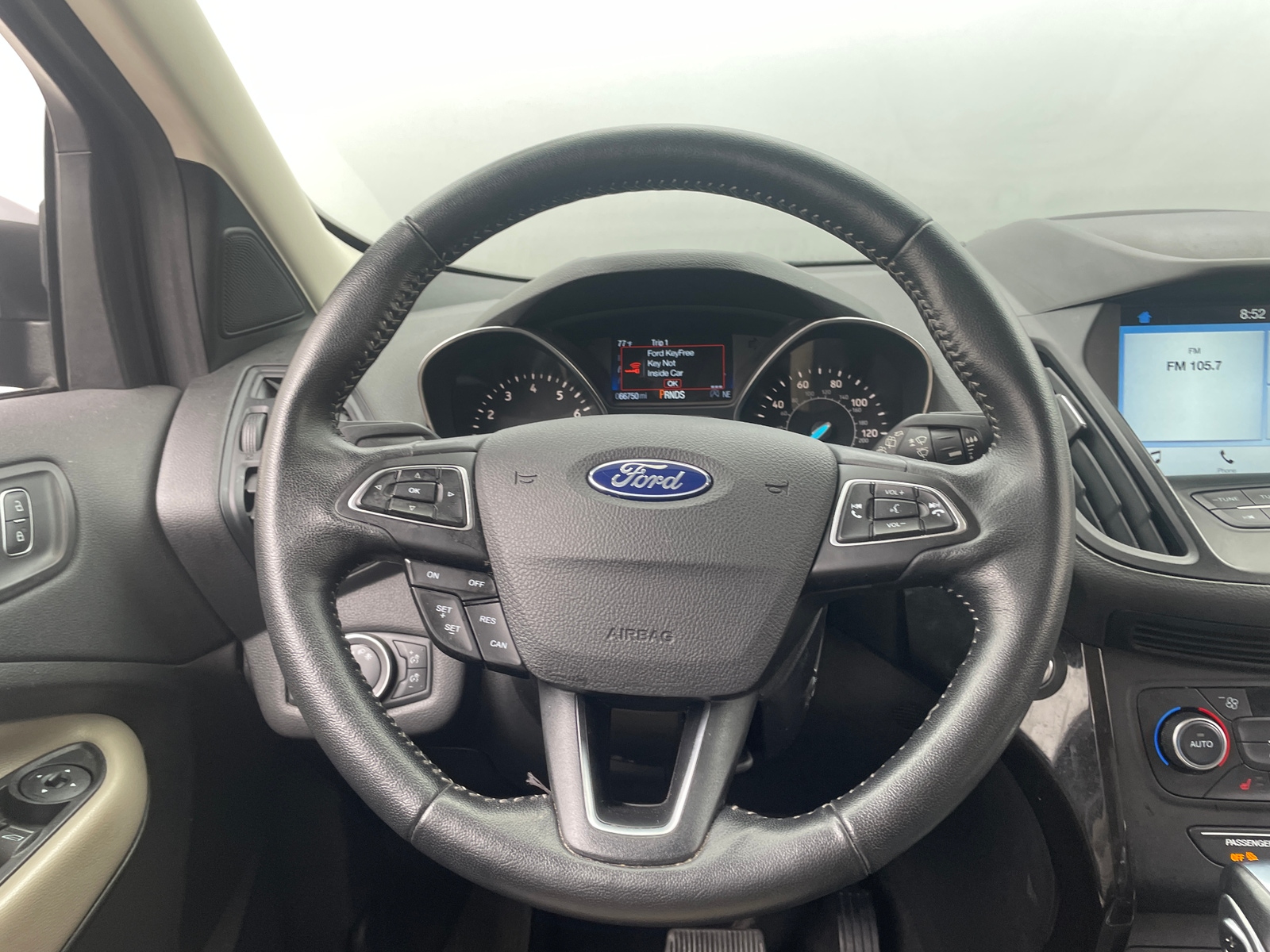 Thumbnail: 2019 Ford Escape - 4
