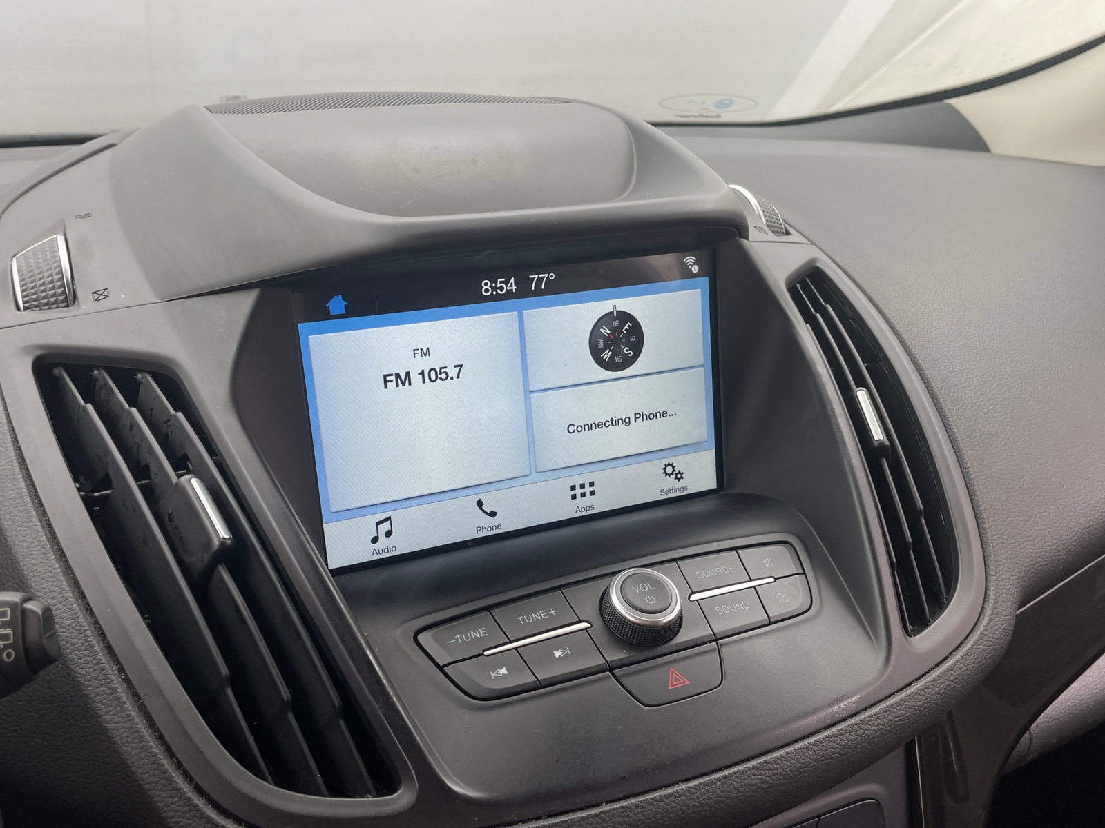 Thumbnail: 2019 Ford Escape - 3