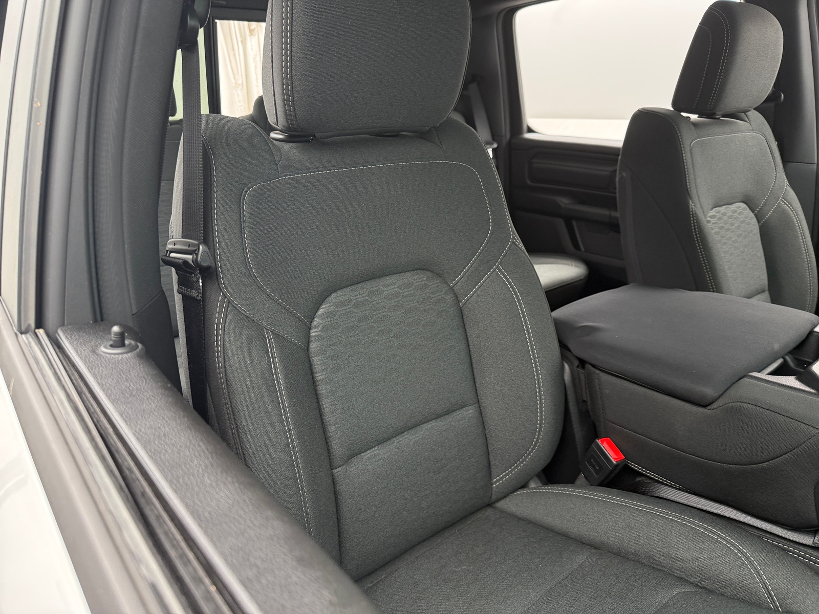 Thumbnail: 2025 RAM 1500 - 2