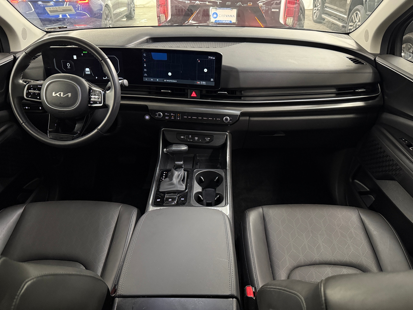 Thumbnail: 2025 Kia Carnival - 2
