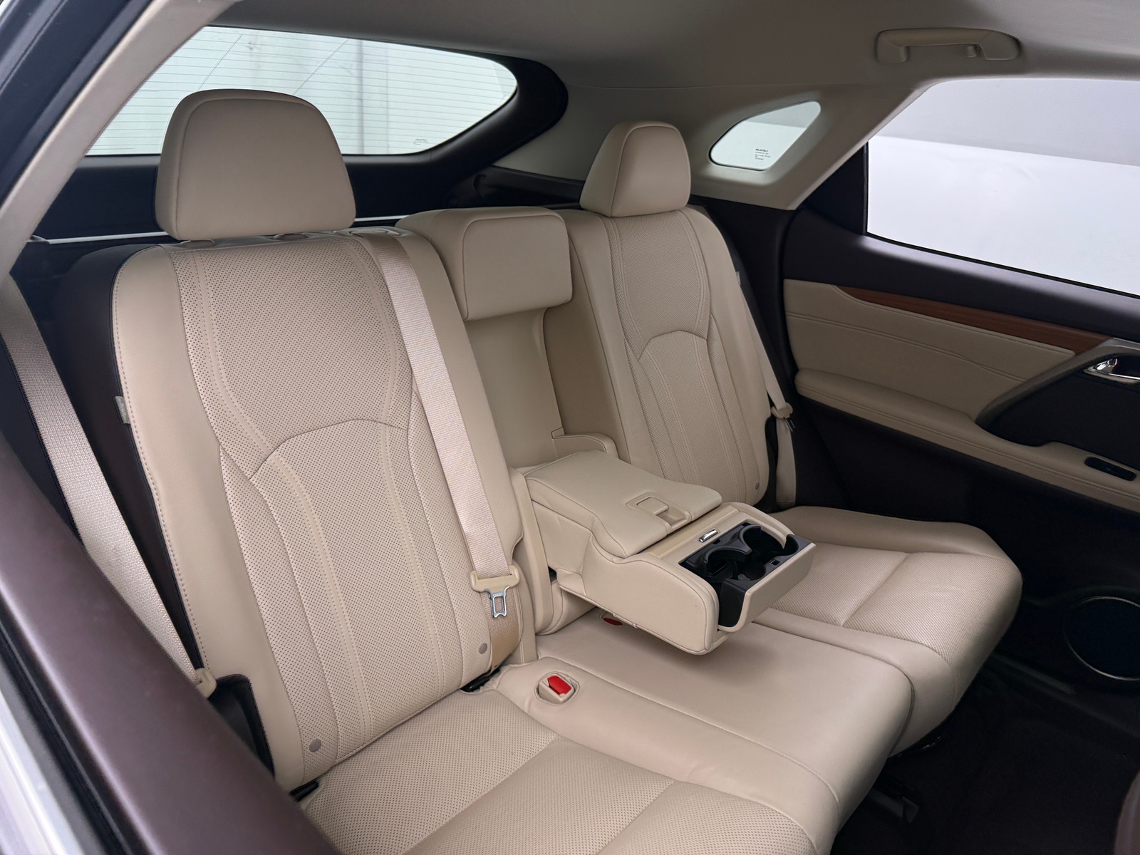 Thumbnail: 2017 Lexus RX - 6