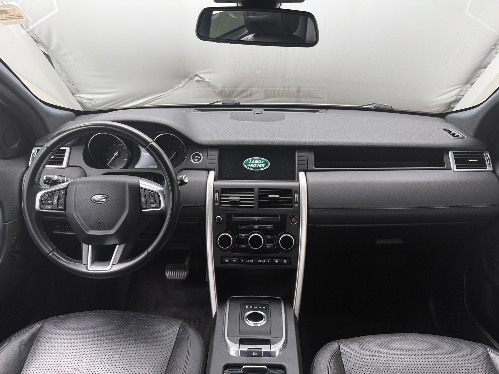 Thumbnail: 2018 Land Rover Discovery Sport - 2