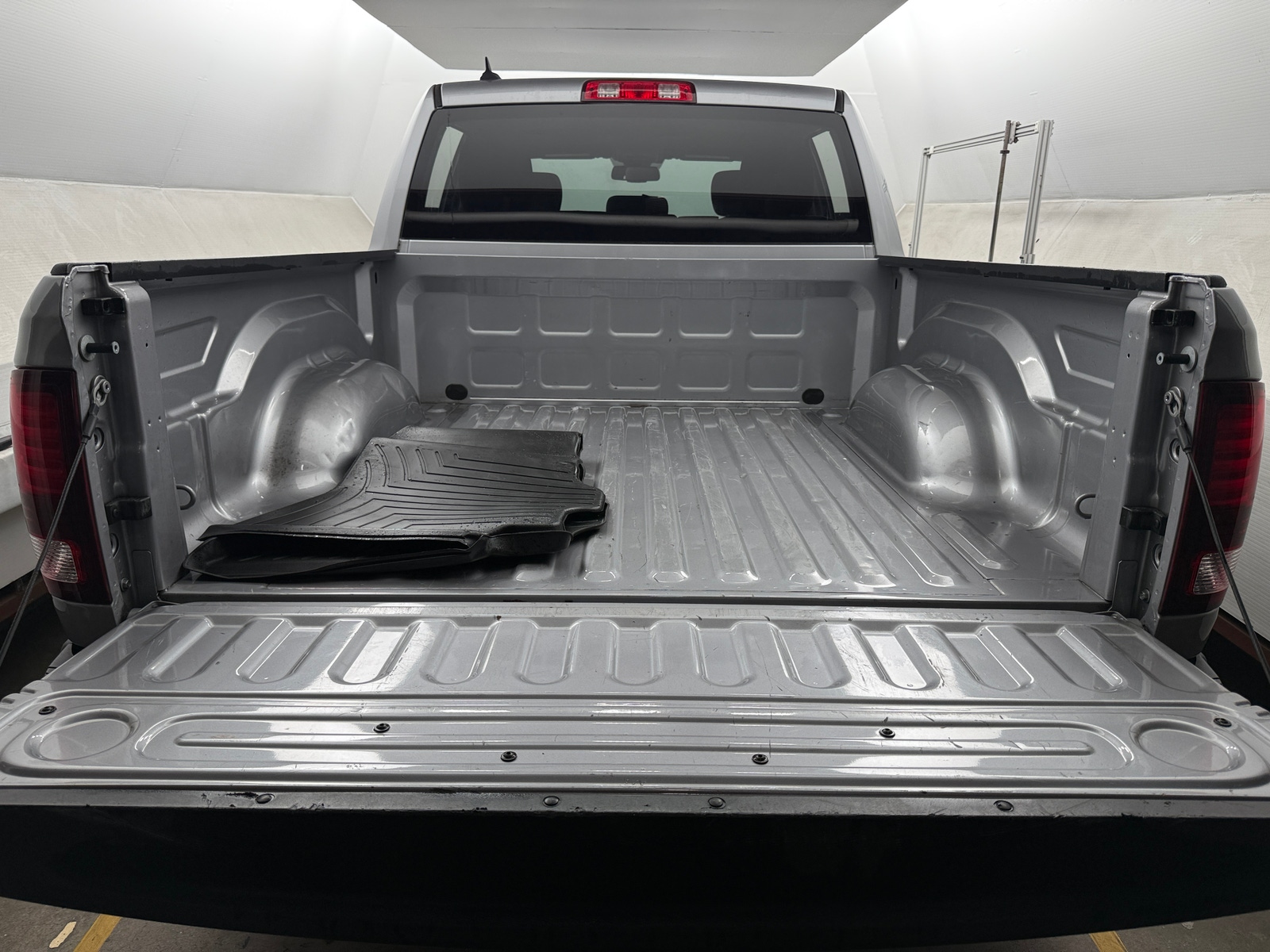 Thumbnail: 2022 RAM 1500 Classic - 7
