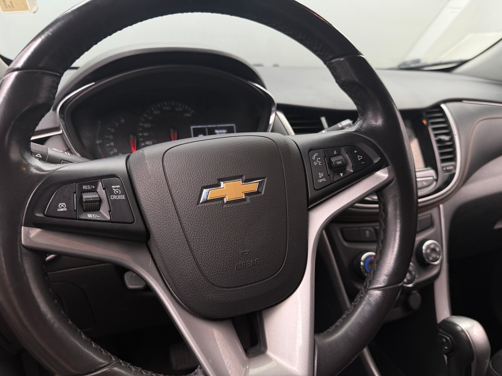 Thumbnail: 2019 Chevrolet Trax - 4