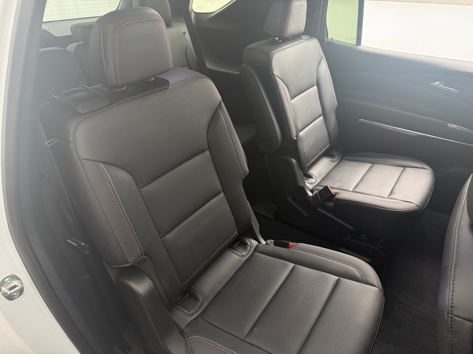 Thumbnail: 2025 Chevrolet Traverse - 5