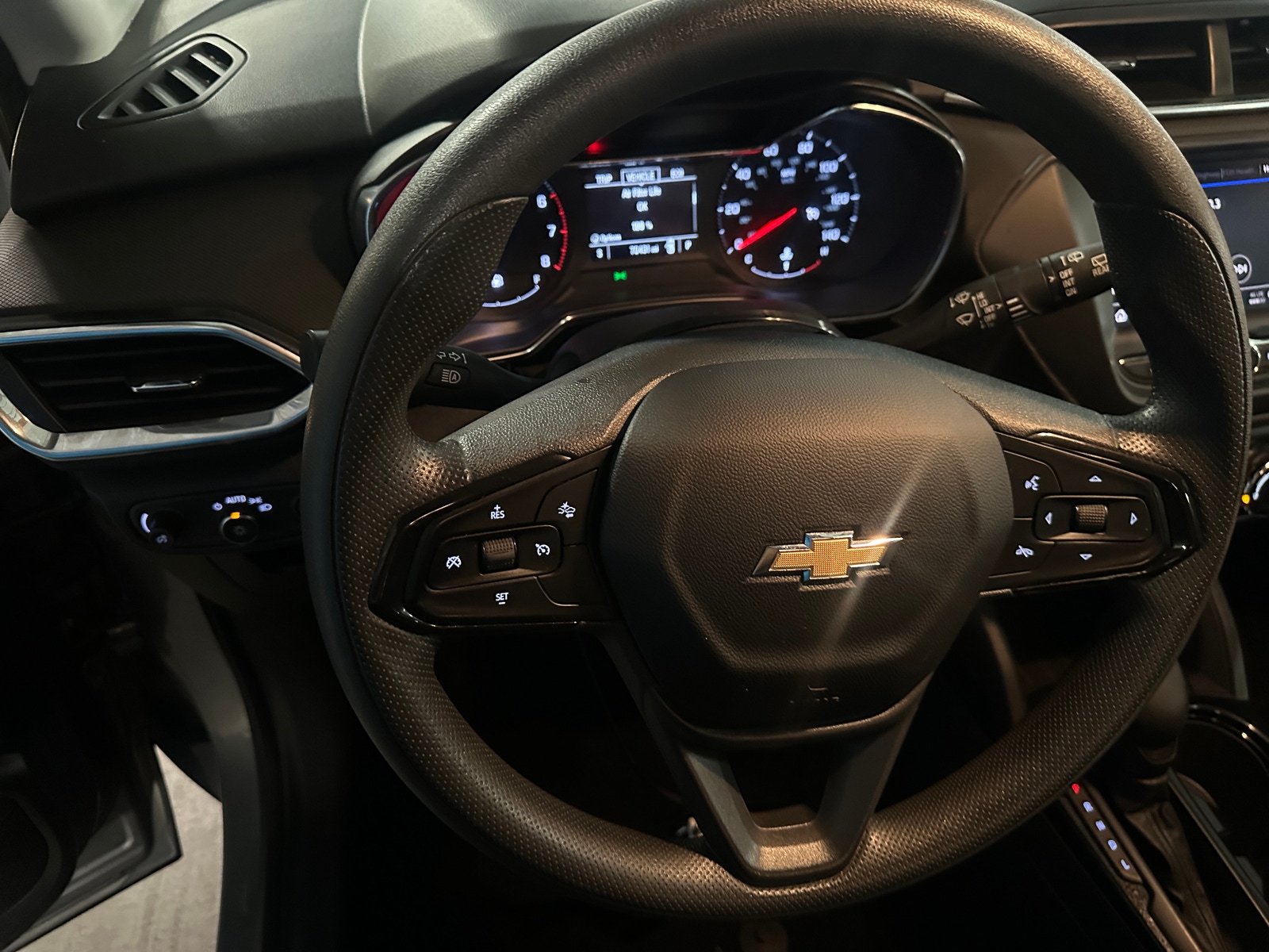Thumbnail: 2023 Chevrolet TrailBlazer - 5