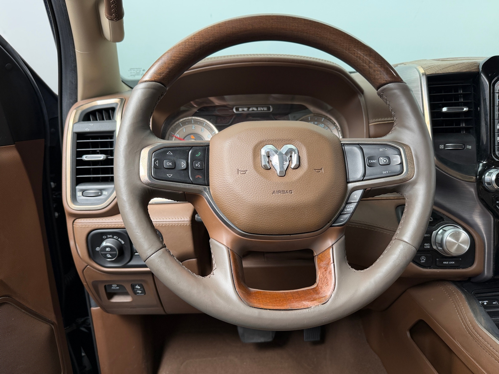 Thumbnail: 2019 RAM 1500 - 4