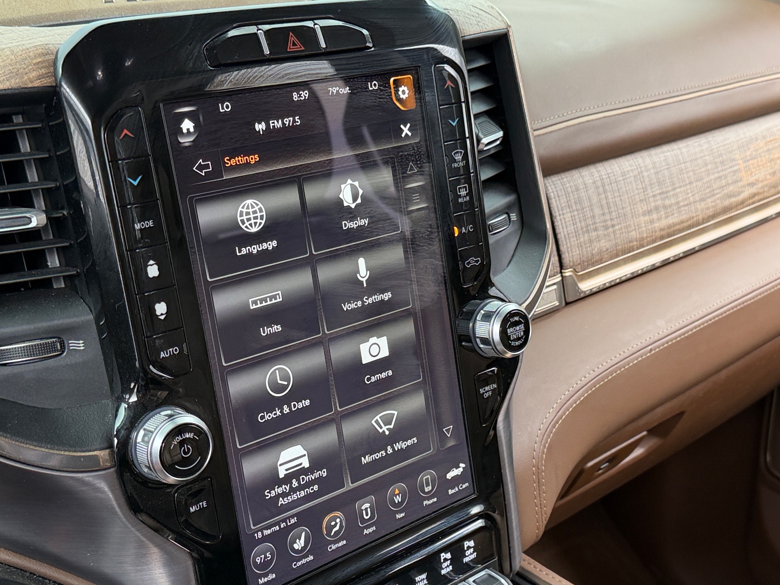 Thumbnail: 2019 RAM 1500 - 3