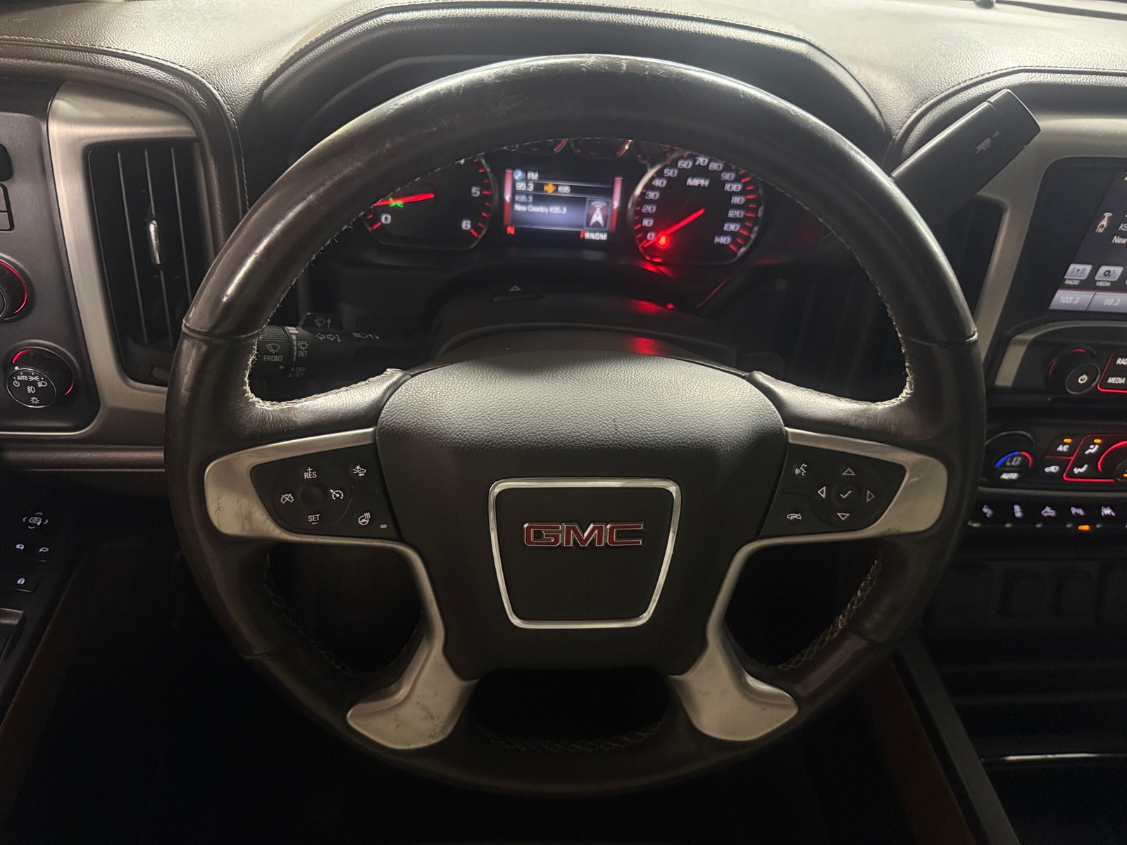 Thumbnail: 2016 GMC Sierra 1500 - 4