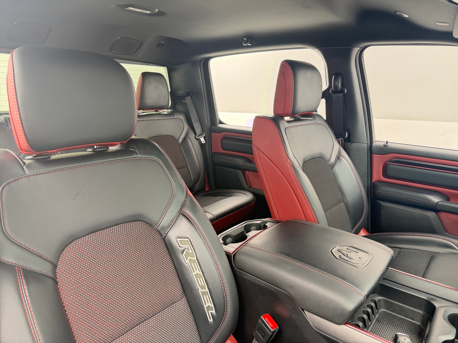 Thumbnail: 2025 RAM 1500 - 2