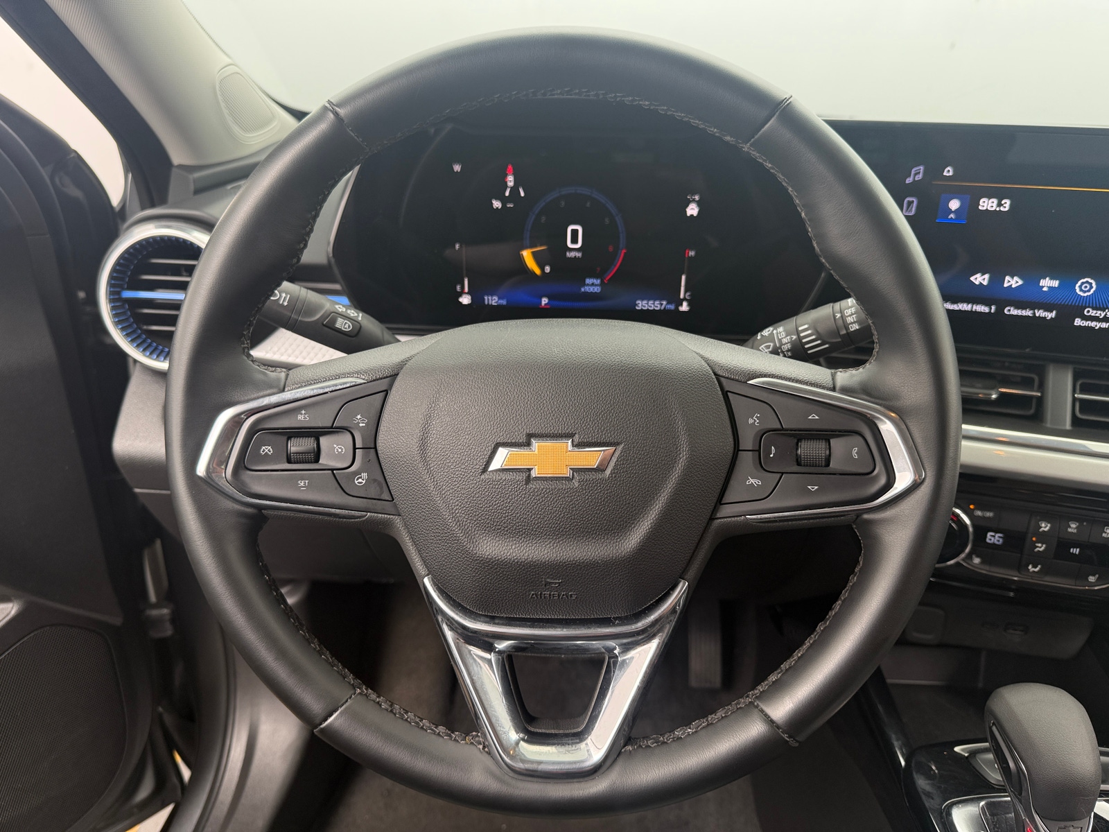 Thumbnail: 2025 Chevrolet Trax - 4