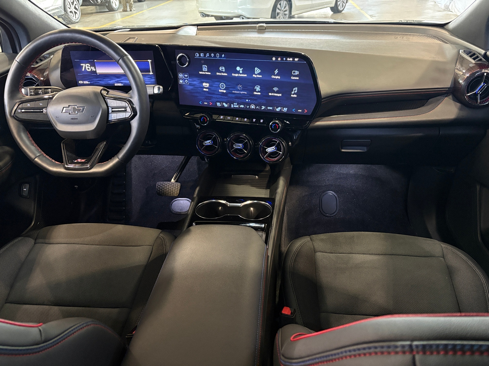 Thumbnail: 2024 Chevrolet Blazer EV - 2