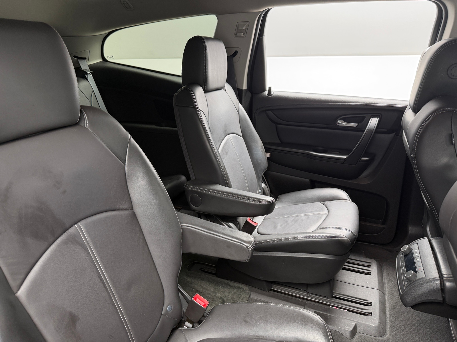 Thumbnail: 2013 Chevrolet Traverse - 5