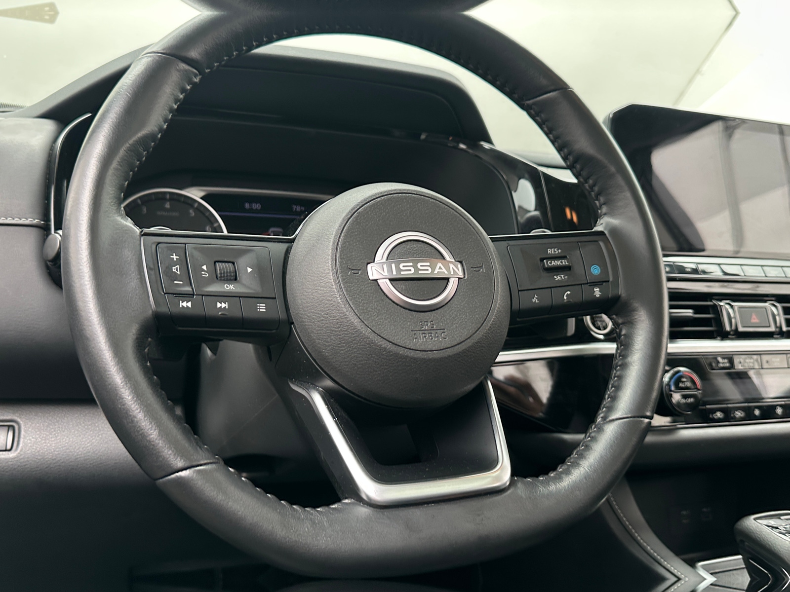 Thumbnail: 2022 Nissan Pathfinder - 4