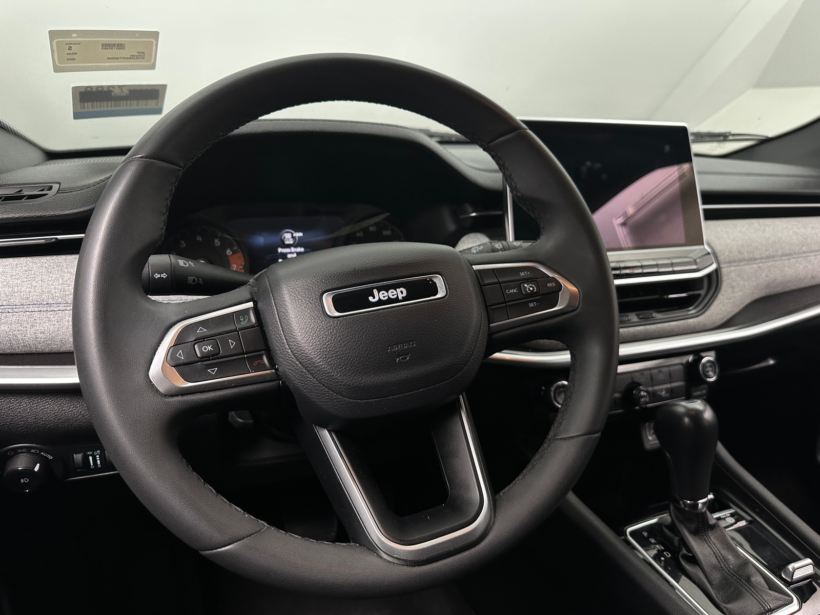 Thumbnail: 2023 Jeep Compass - 5