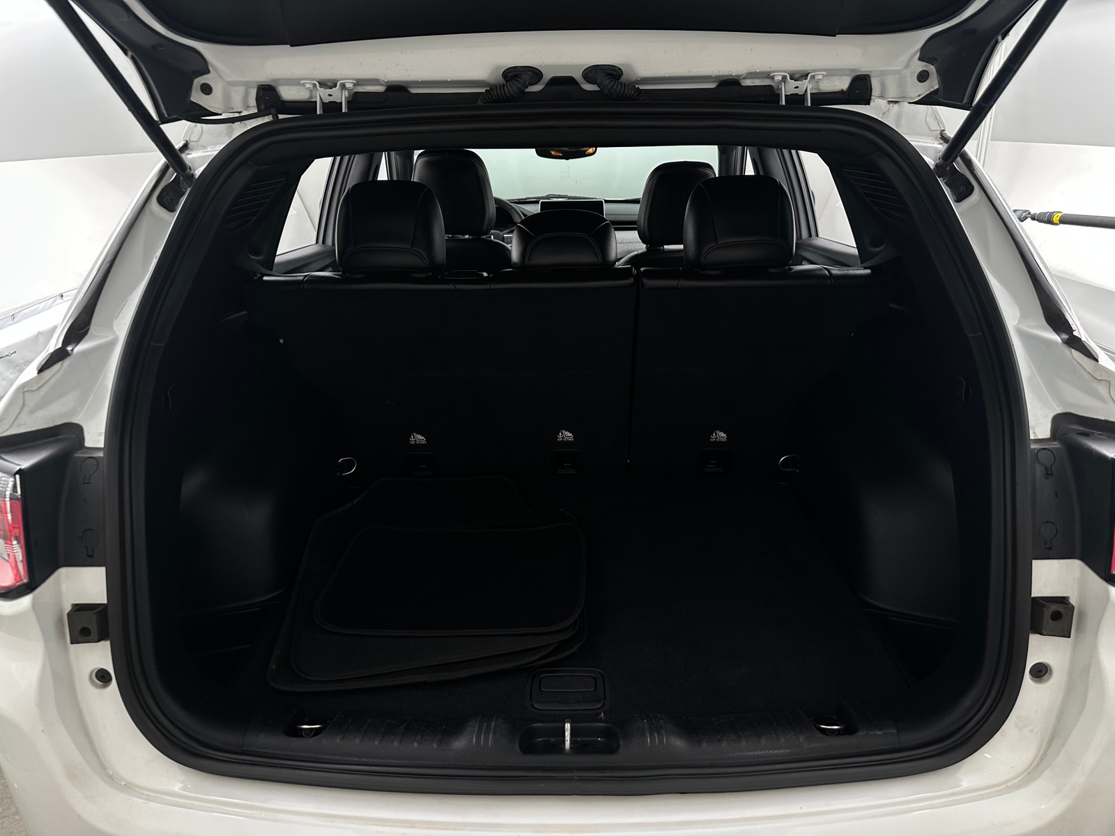 Thumbnail: 2023 Jeep Compass - 7
