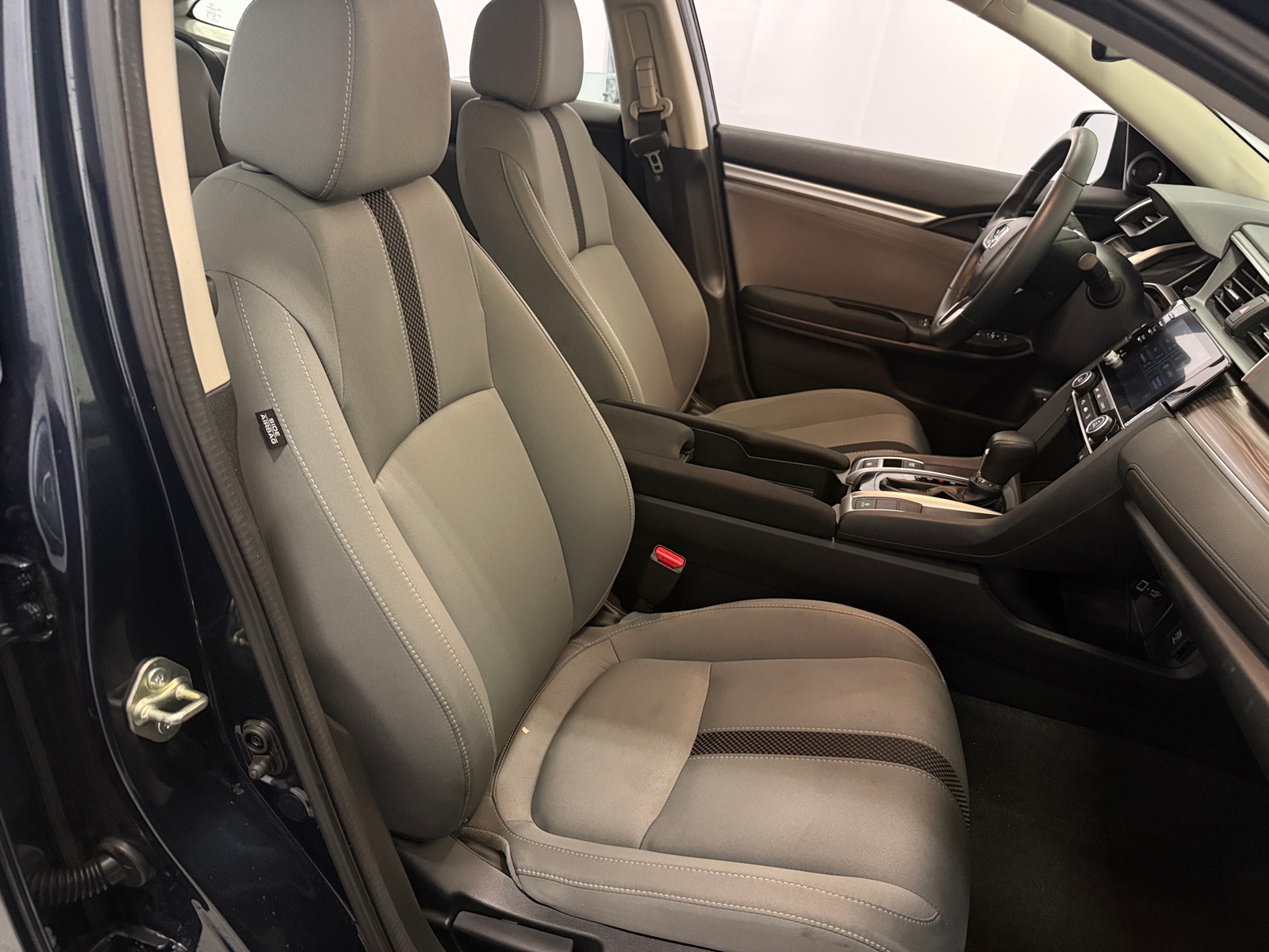 Thumbnail: 2019 Honda Civic - 2