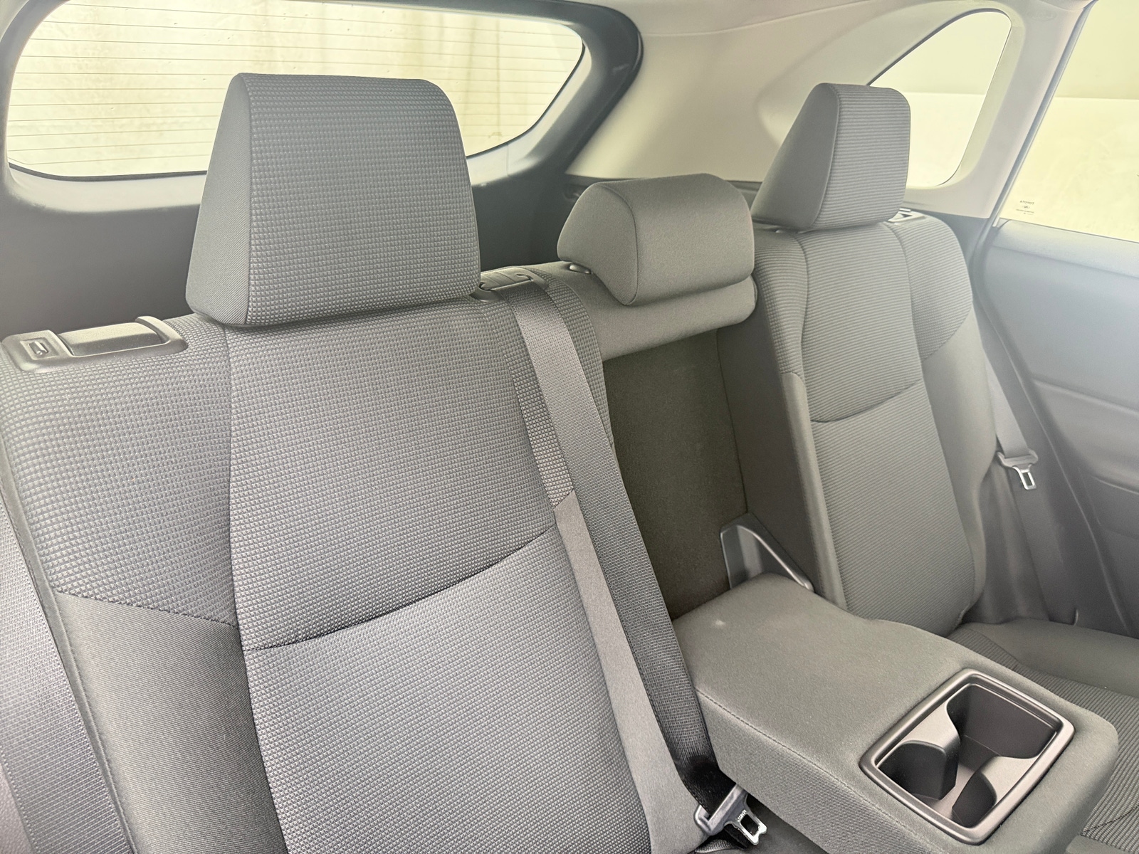 Thumbnail: 2020 Toyota RAV4 - 6