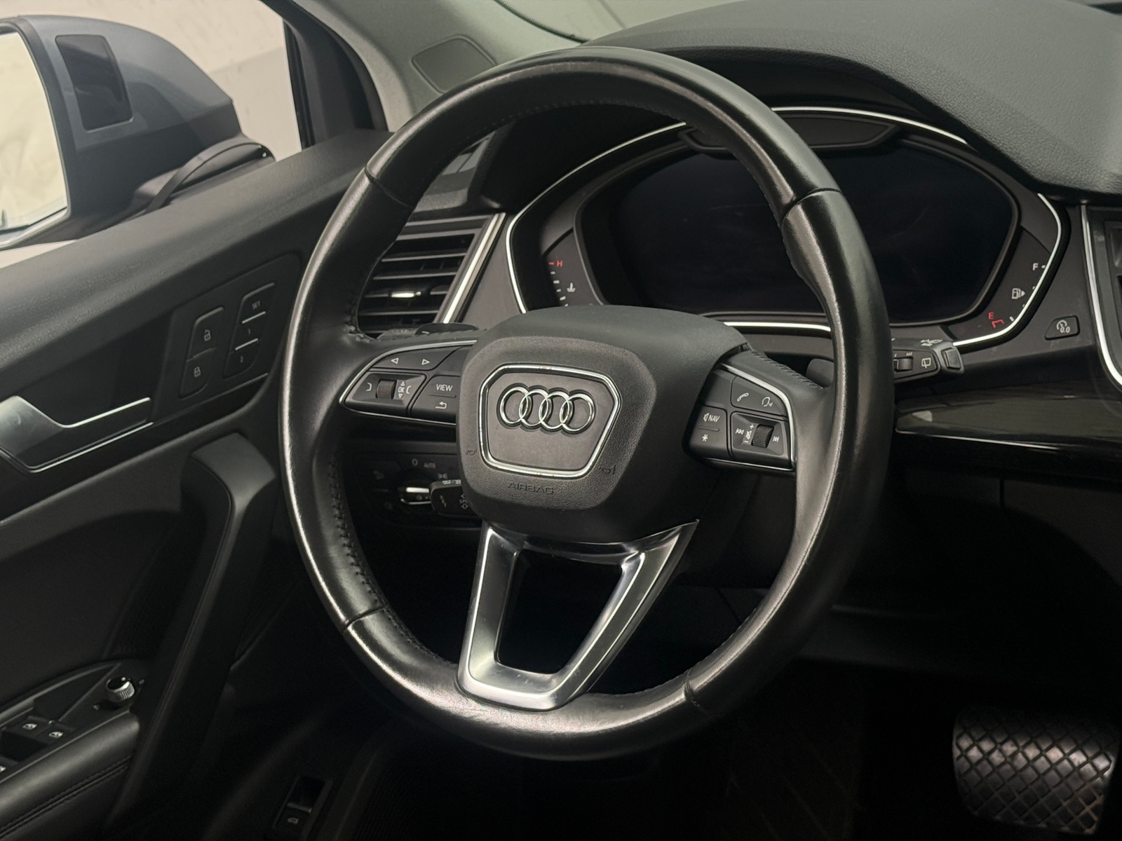 Thumbnail: 2019 Audi Q5 - 4