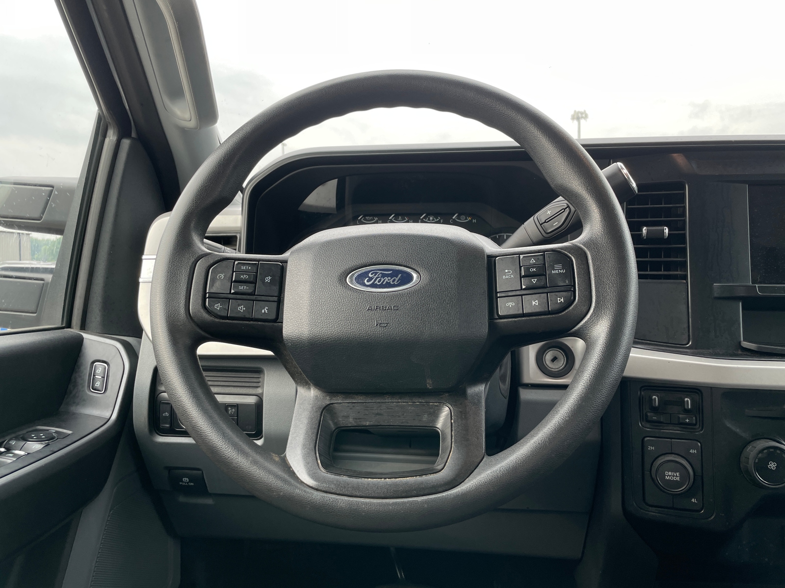 Thumbnail: 2025 Ford Econoline - 5