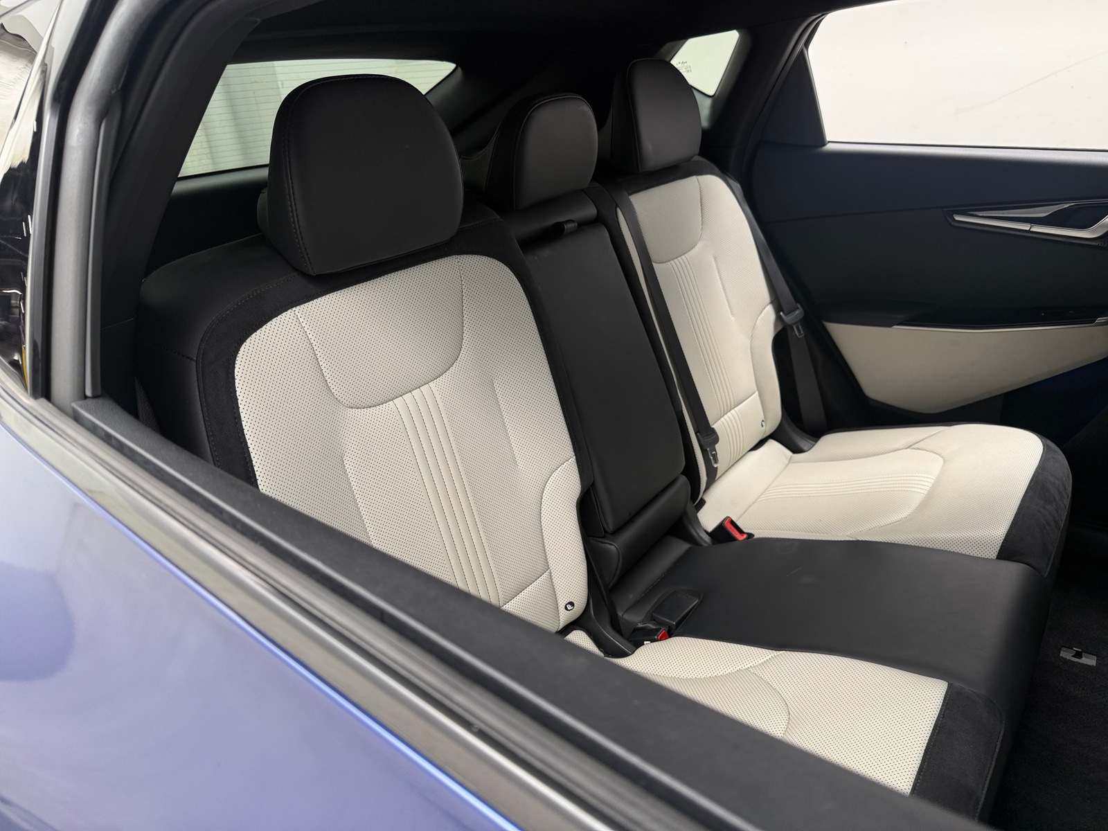 Thumbnail: 2024 Kia EV6 - 5