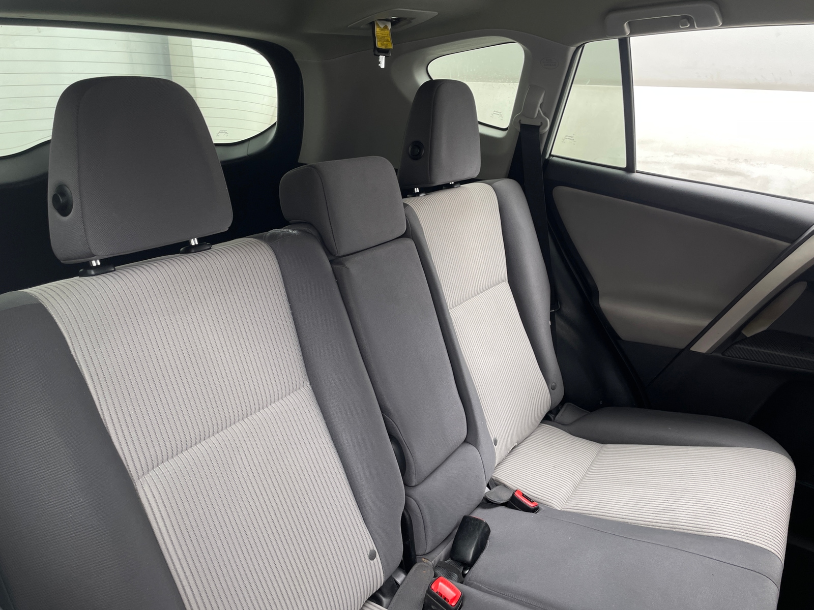 Thumbnail: 2015 Toyota RAV4 - 6