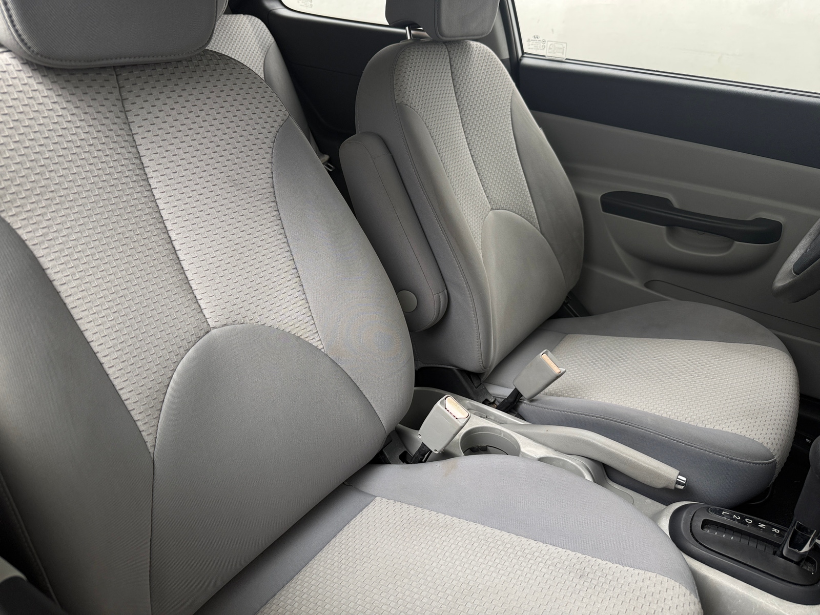 Thumbnail: 2011 Hyundai Accent - 2