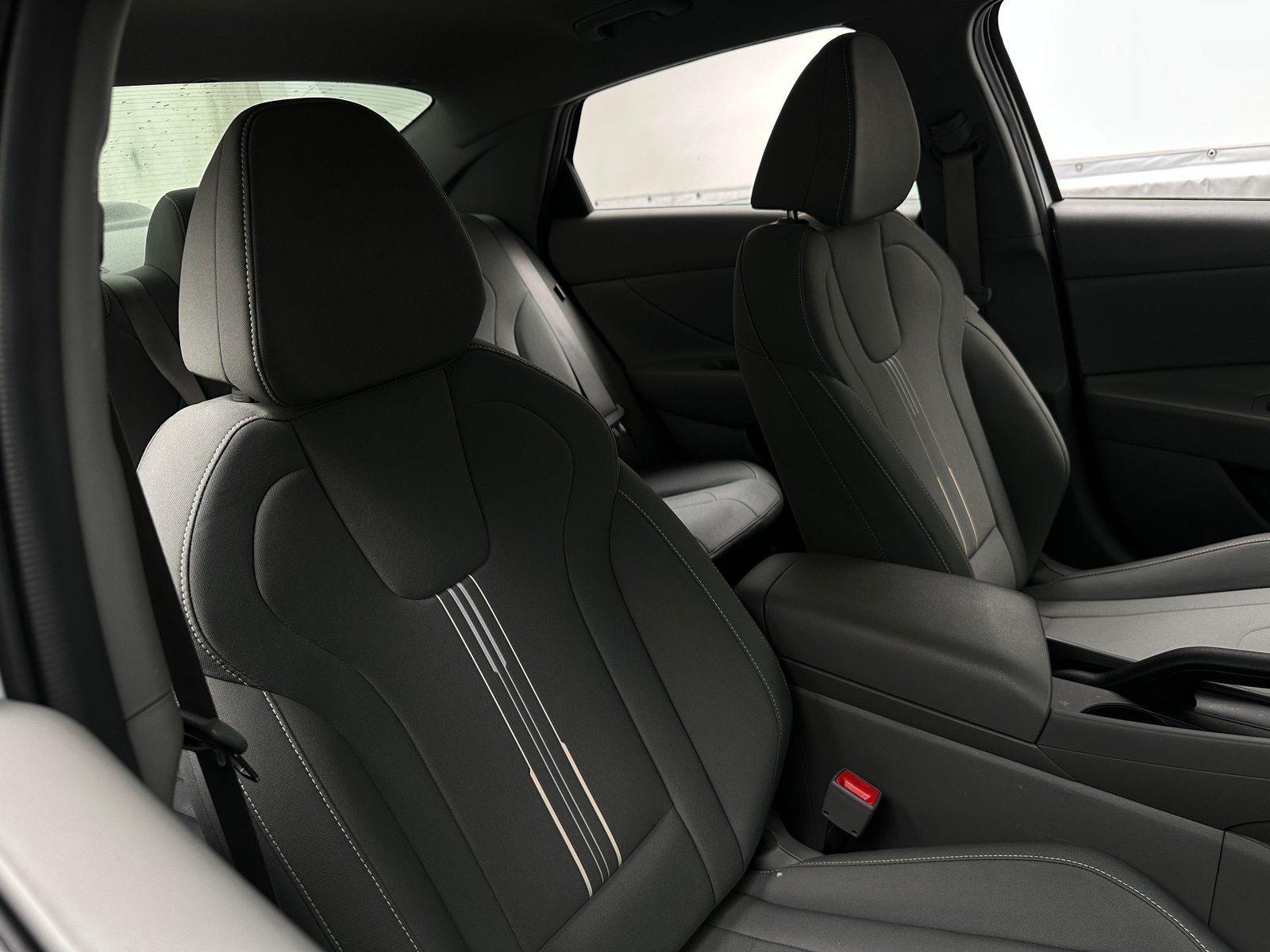 Thumbnail: 2024 Hyundai Elantra - 2