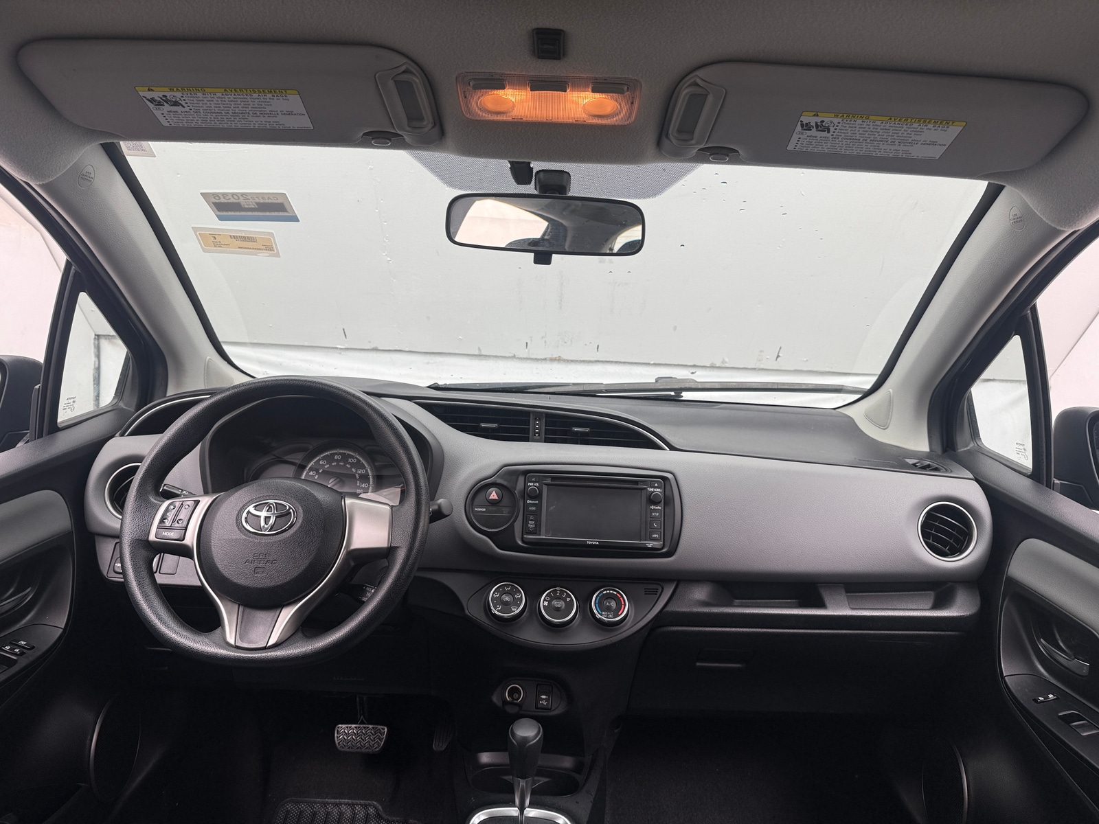 Thumbnail: 2016 Toyota Yaris - 3