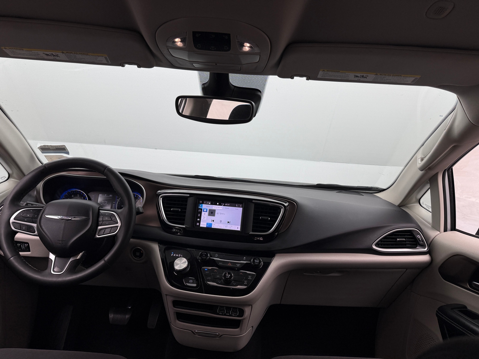 Thumbnail: 2023 Chrysler Voyager - 3