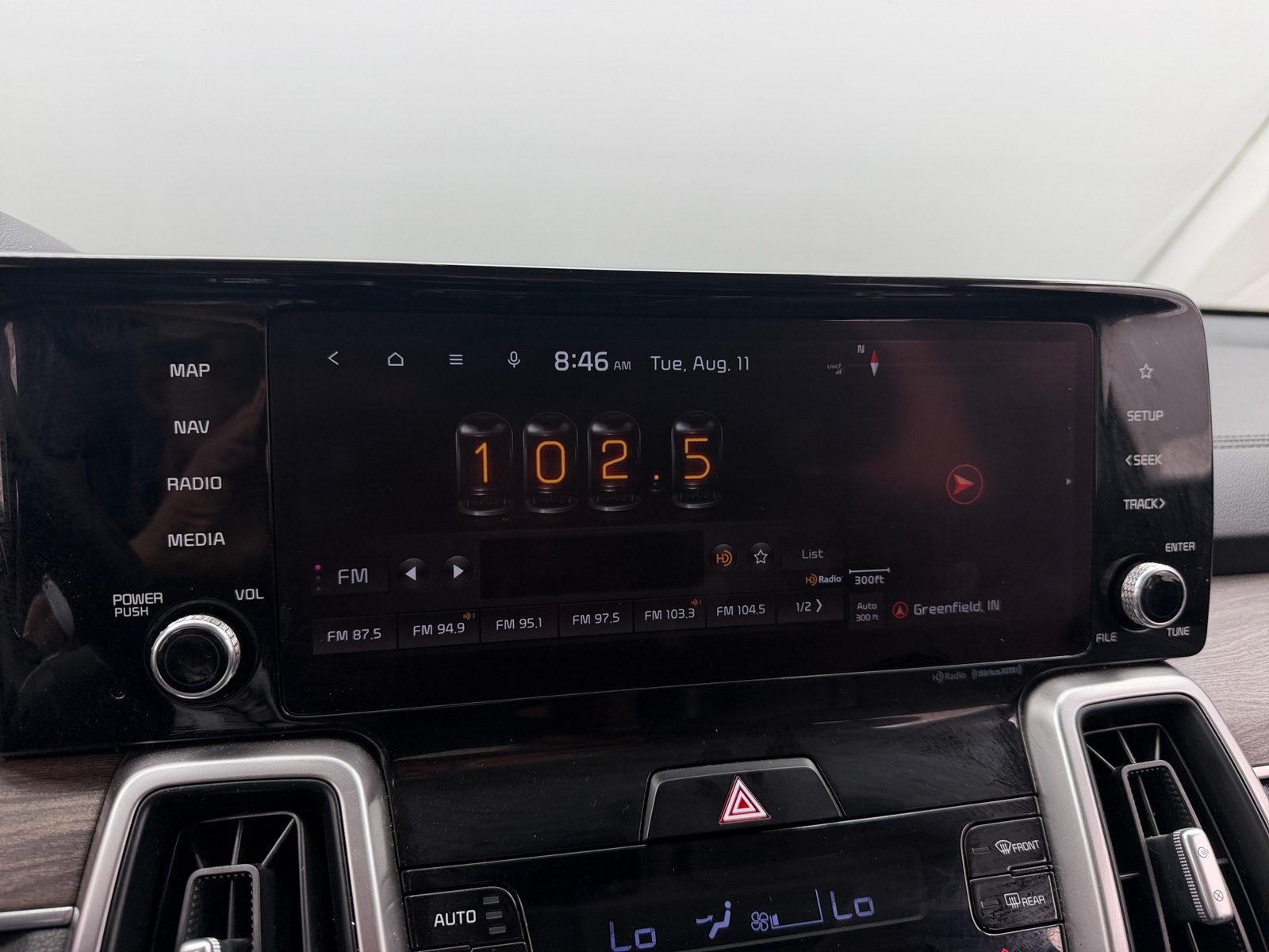 Thumbnail: 2022 Kia Sorento - 3