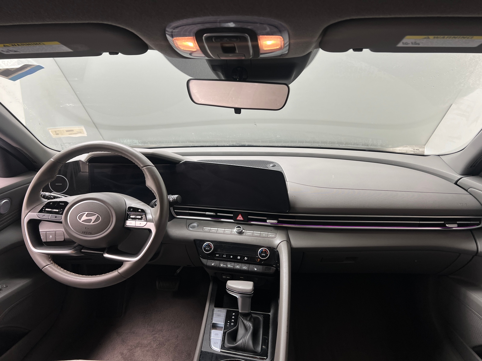Thumbnail: 2024 Hyundai Elantra - 3