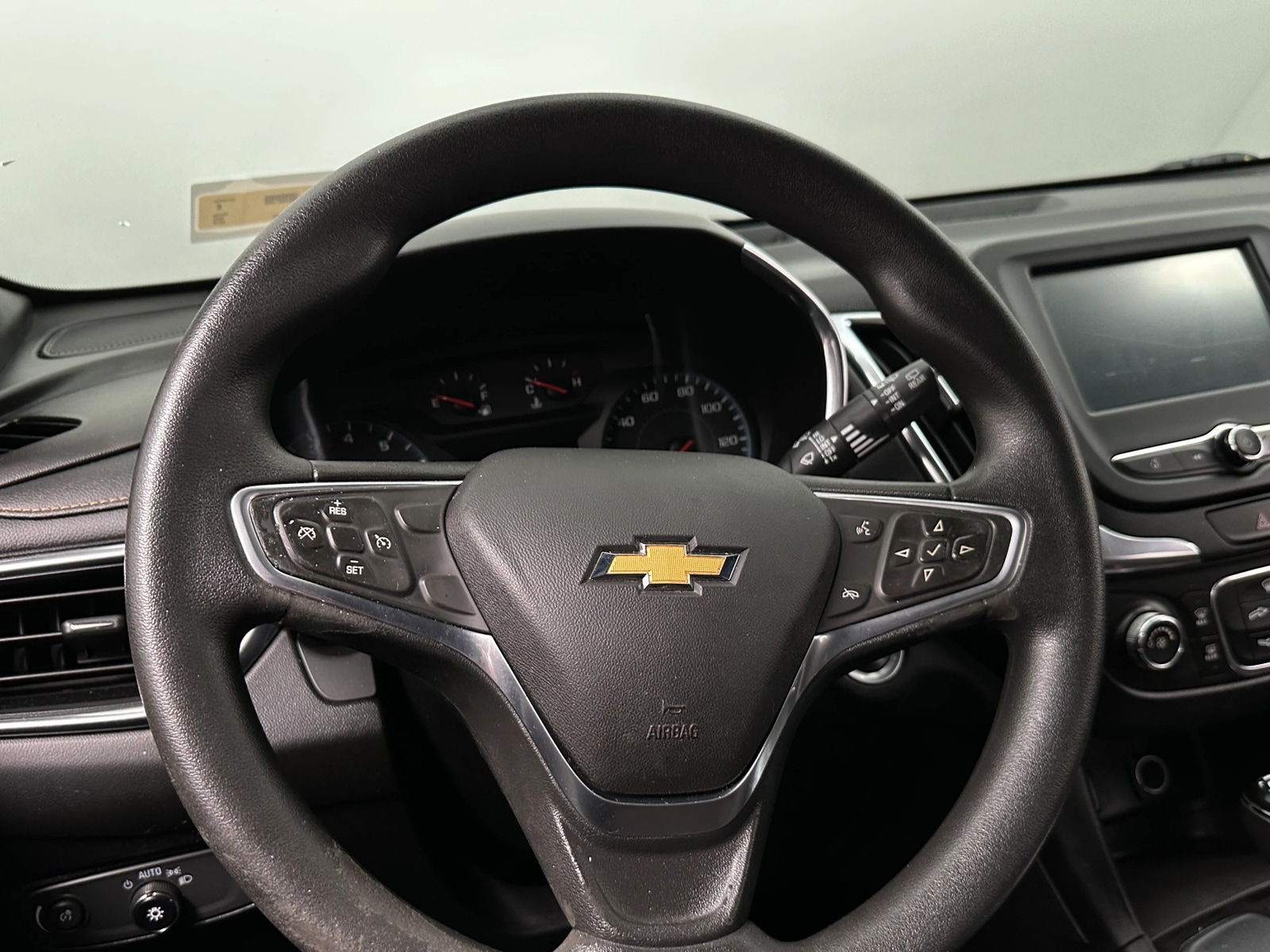 Thumbnail: 2018 Chevrolet Equinox - 5