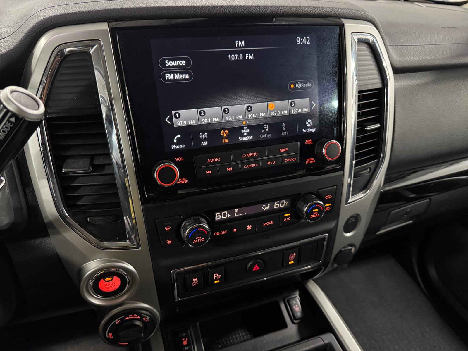 Thumbnail: 2021 Nissan Titan - 4